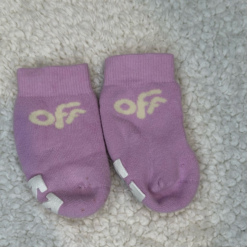 Off-White Brand Baby Socks Lavendar Size 3-6 Months - Picture 2 of 8